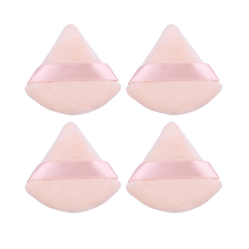 The Versatility of Triangle Powder Puff Sponges in Facial Makeup Details